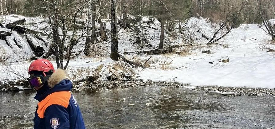 «Могли провалиться»: эксперт о том, почему не нашли пропавших под Красноярском Усольцевых