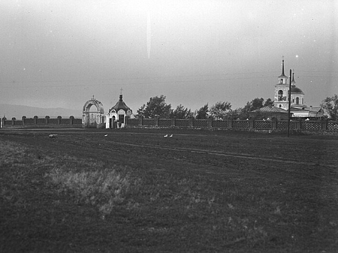 В Красноярске восстановят историческую ограду Троицкого кладбища. Фото: ookn.ru