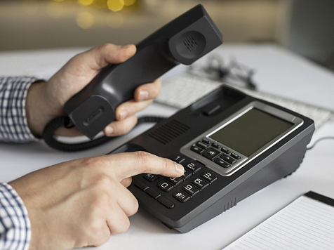 В Красноярском крае горячую линию для семей участников СВО запланировали на 14:00 27 апреля. Фото: ru.freepik.com