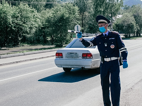В Красноярске скрытые патрули ГИБДД устроят облавы на нетрезвых водителей. Фото: 24.мвд.рф