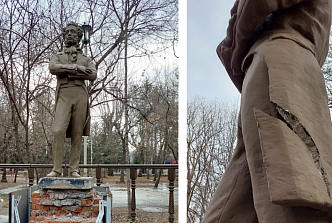 В Центральном парке Красноярска демонтируют поврежденный вандалами памятник Александру Пушкину