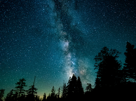 Второй весенний звездопад красноярцы смогут увидеть в начале мая. Фото^ Кейси Хорнер на Unsplash