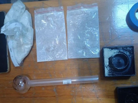 Безработная жительница Ачинска пойдет под суд за крупный сбыт наркотиков . Фото: МВД по Красноярскому краю