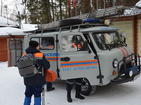 Из нацпарка «Красноярские Столбы» эвакуировали травмированного туриста. Фото: служба спасения края