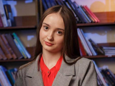 Школьники из Красноярского края получили 100 баллов по химии, литературе и истории. На фото: одна из стобалльниц, София Соколова, фото: телеграм-канал Михаила Котюкова