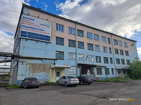 Завод рапсового масла в Ачинске нашли в административном здании. Продолжение абсурдного детектива . Фото: zapad24