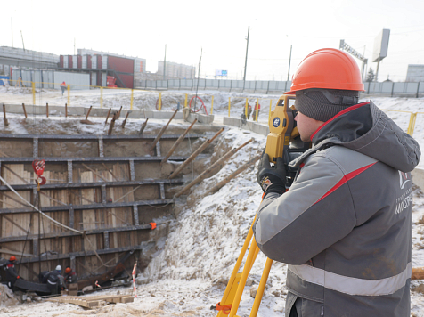 Красноярские метростроители заморозят грунт для прокладки эскалаторного тоннеля. фото: Александр Черных