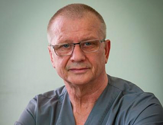 В 20-ой больнице Красноярска откроют мемориальную доску умершему хирургу Валерию Большакову 