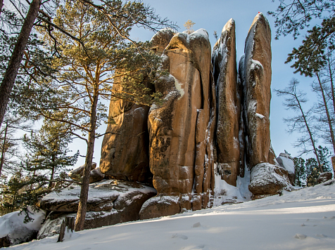 Руководство «Столбов» согласилось обсудить запрет свободно гулять и забираться на скалы. Фото: Национальный парк «Красноярские Столбы»