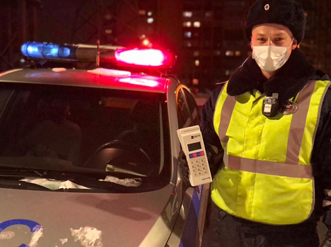 Все праздничные выходные ГИБДД Красноярска будет выявлять нетрезвых водителей. Фото: ГИБДД, Красноярск