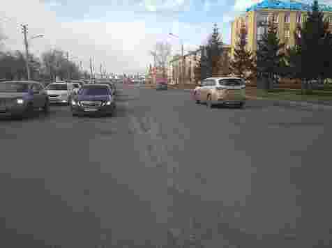 Власти отказались делать «островок» на проблемном перекрестке Красраба. Вопреки ГОСТам. Фото: cheusov.livejournal.com