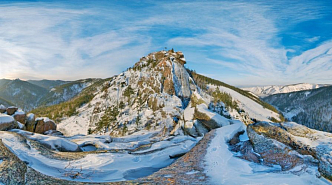 Столбы стали четвертым по посещаемости нацпарком в России