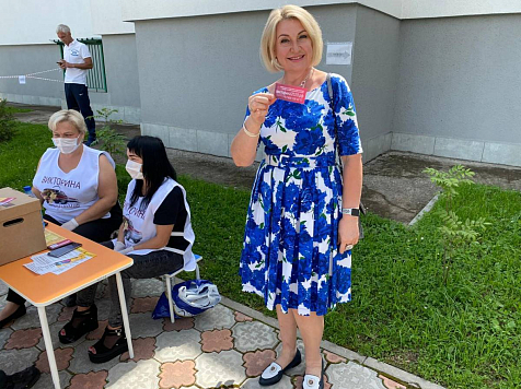 Красноярская артистка Вера Баранова рассказала о важности голосования по поправкам в Конституцию 