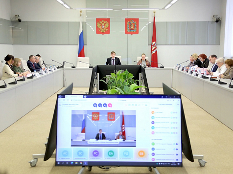 Около 1500 людей с ограниченными возможностями здоровья воспользовались услугами социального такси. Фото: К. Корнеев