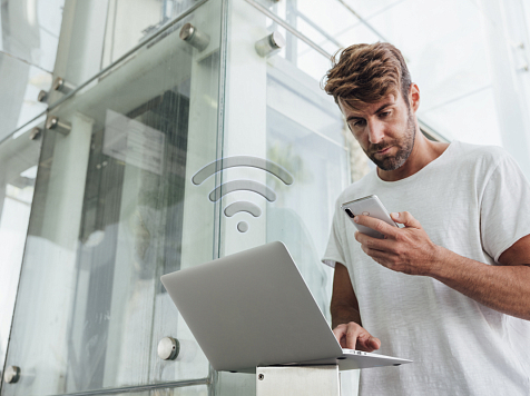 Провайдер «Орион Телеком» восстановил интернет на 85%. Фото: freepik. com