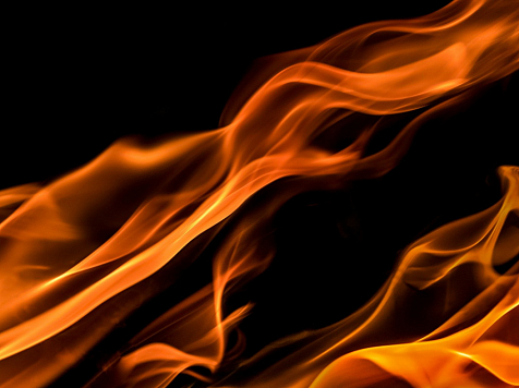 Неисправность электропроводки стала причиной пожара в Норильске, в котором погибли 2 детей. Фото: pixabay.com