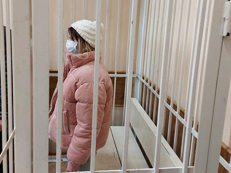 Устроившей стрельбу в детсаду красноярке Полине Дворкиной продлили арест на 3 месяца. Фото: СК