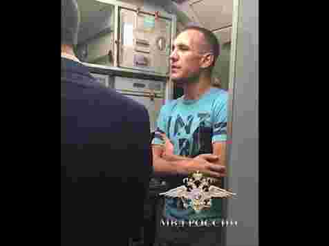 Подсчитан ущерб от действий дебошира рейса «Хабаровск-Красноярск»