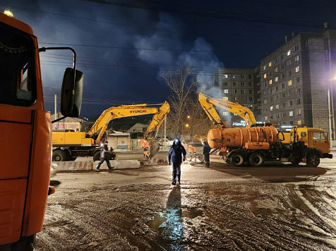 Холодную воду на Калинина включат не раньше 22:00. Фото: Telegram-канал Владислава Логинова