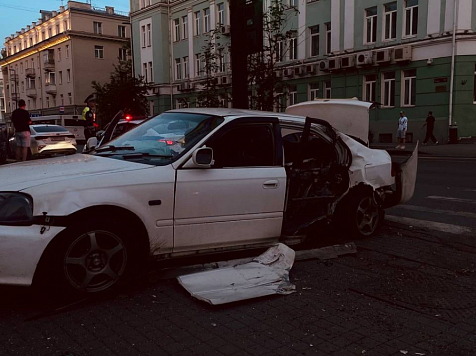 Двое подростков пострадали в аварии на проспекте Мира в Красноярске. Фото: ГАИ Красноярского края