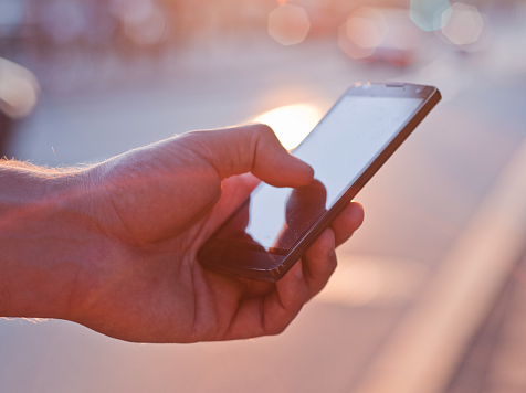 Красноярцы столкнулись с проблемами оплаты по карте после отключения мобильного интернета. Фото: Freepik