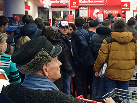 В красноярских магазинах взлетели цены на iPhone и другую технику на 30%. Фото: rbc.ru
