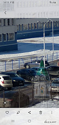 В Красноярске водитель машины въехал в ворота школы №155 в Покровке