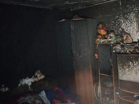 Восемь человек спасли из горящего дома в Красноярском крае. Фото: Противопожарная охрана Красноярского края