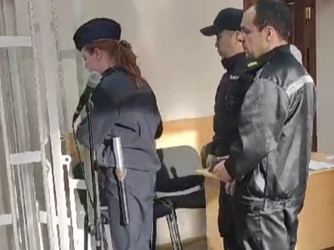 В Красноярске рецидивист собирался украсть одну машину, но пришлось красть две. Фото: Прокуратура Красноярского края