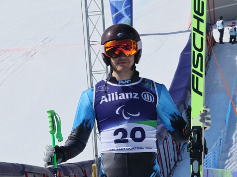 Красноярец Алексей Бугаев взял золото на XIV Паралимпийских зимних играх. Фото: ПКР