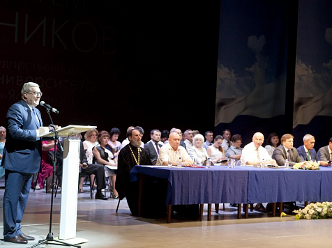 Экс-губернатора Толоконского устроили на новую должность в филиал вуза при президенте. Фото: krskstate.ru (архив)