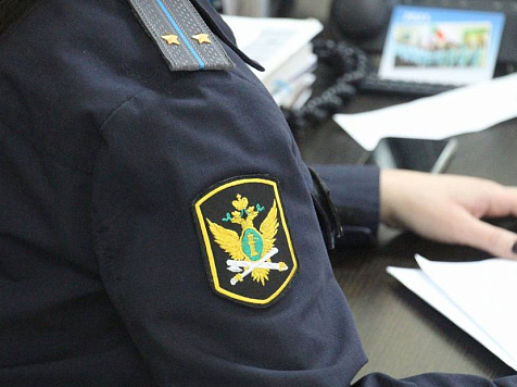 Красноярский должник скрывал от приставов машину под видом такси. Фото: https://vk.com/news_fssprus_ru