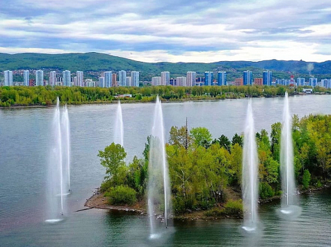 Сегодня и завтра в Красноярске не будет работать речной фонтан . Фото: Denis Alexandrov