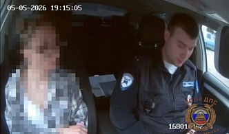 В Красноярске задержали девушку за видео с оскорблениями полицейских 